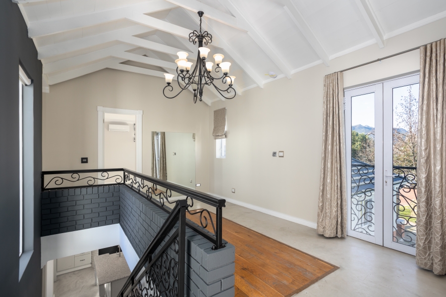 4 Bedroom Property for Sale in Val De Vie Estate Western Cape